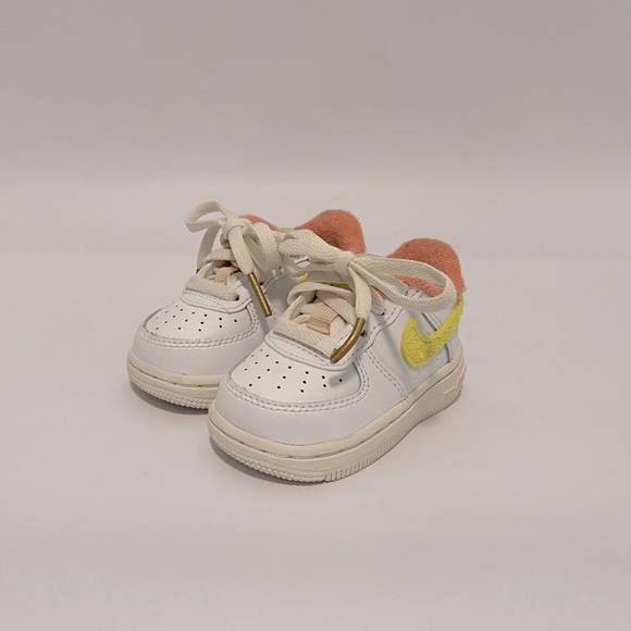 Baby NIKE Air Force - Picture 1 of 5